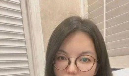 圈内八卦爆料刘亦菲,娱乐圈的神秘女神，揭秘她的不为人知故事